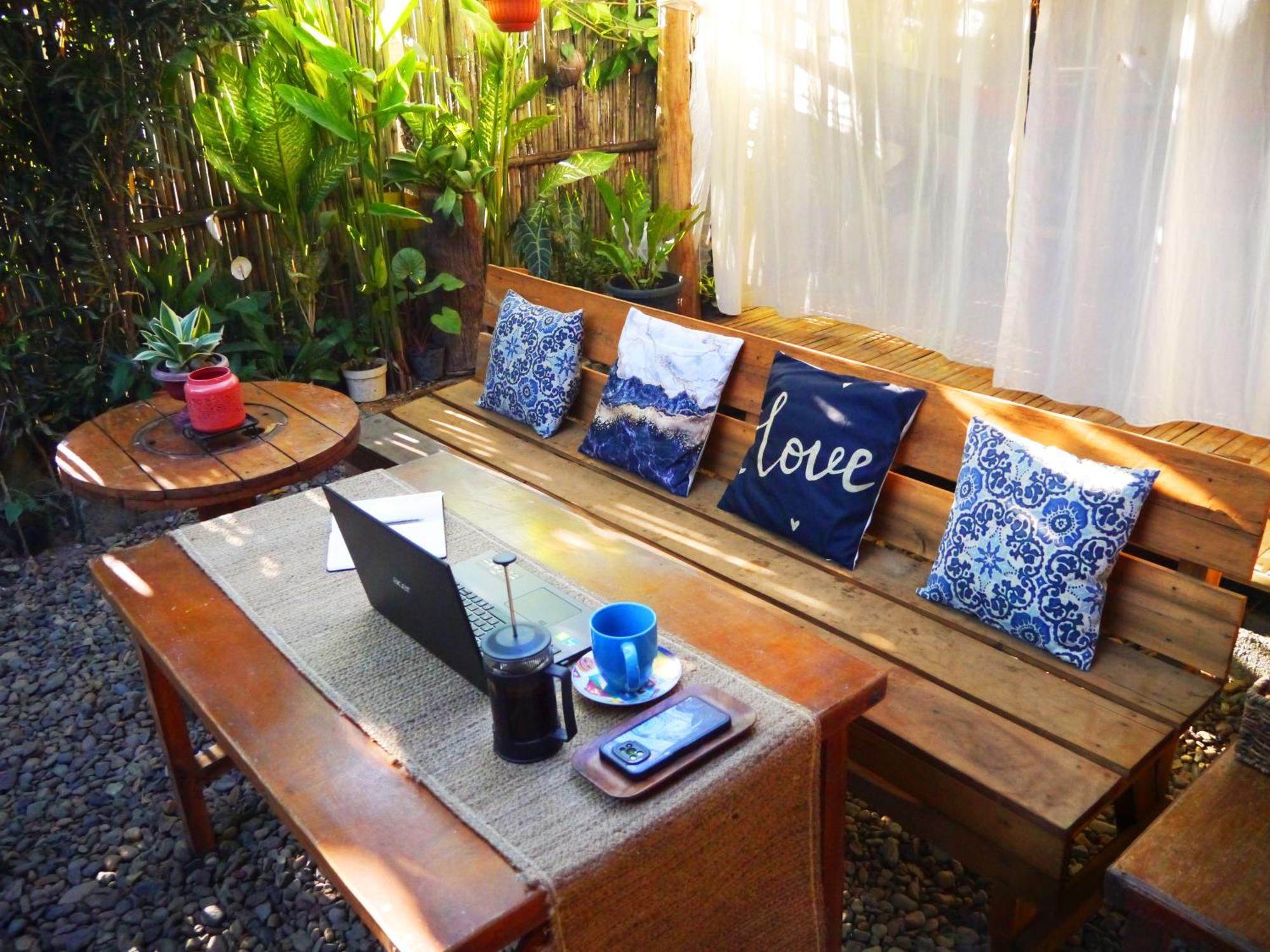 Lazy Juan Beach House Nacpan El Nido Exterior photo
